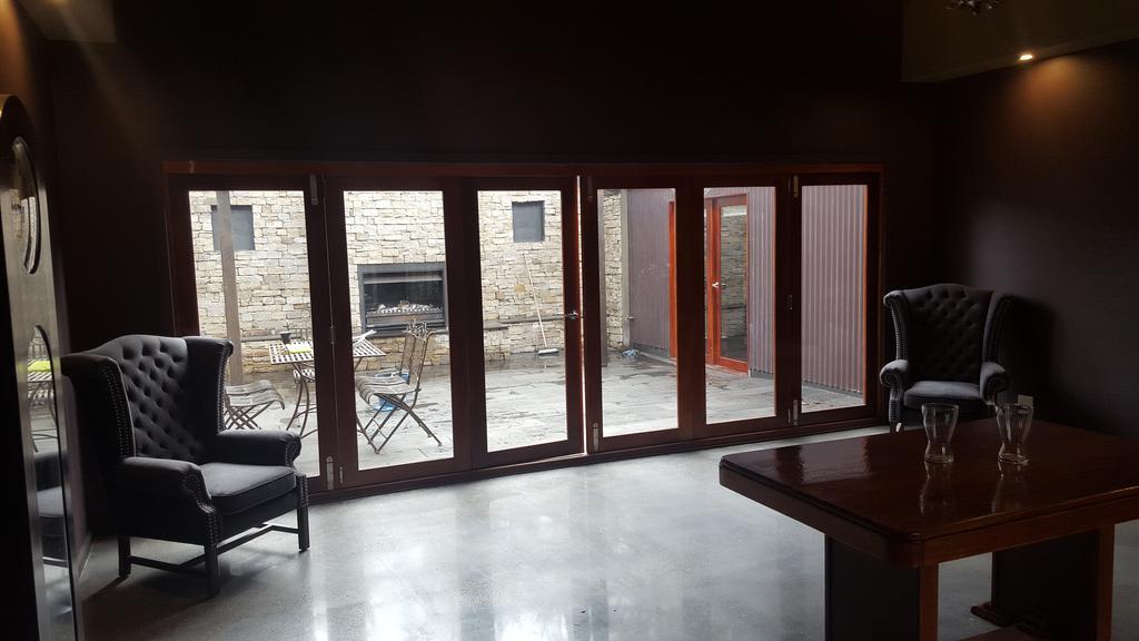 Montrose Barn House- Entire Home Exterior photo