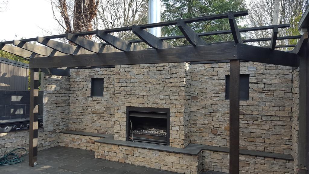 Montrose Barn House- Entire Home Exterior photo